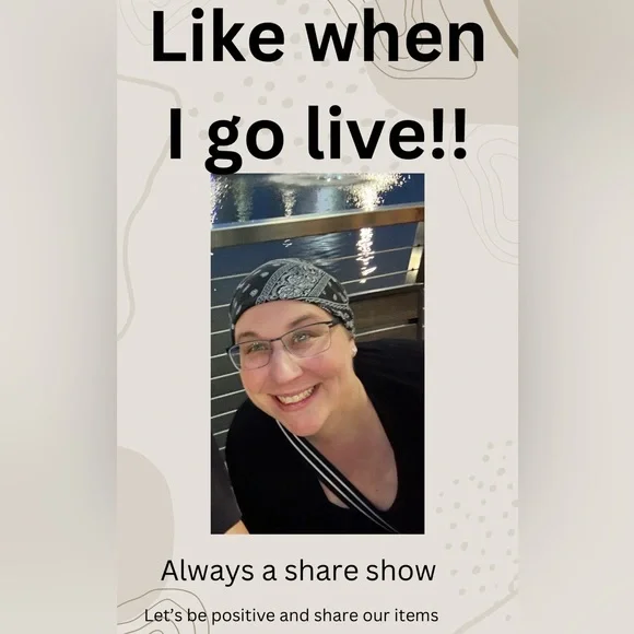 Tricia is silent or live - Picture 1 of 2